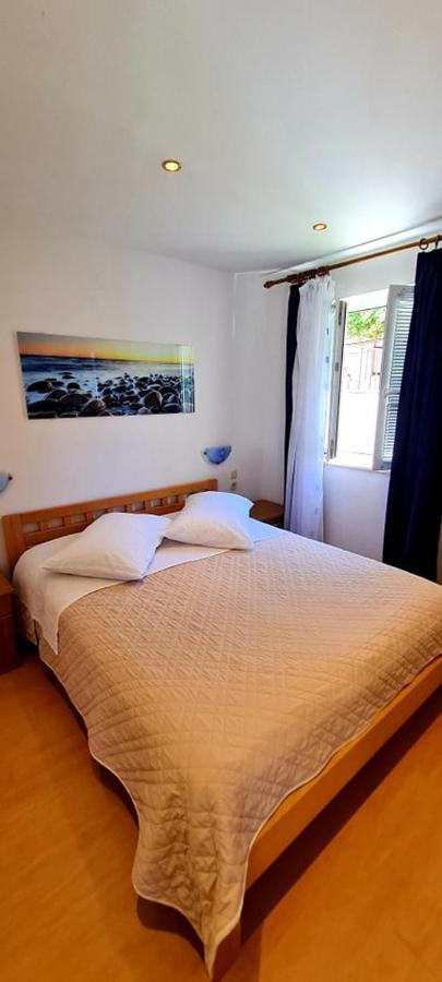 Bed & Breakfast Dionis Vis Buitenkant foto