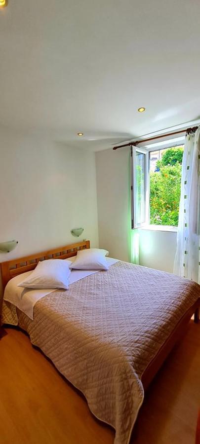 Bed & Breakfast Dionis Vis Buitenkant foto