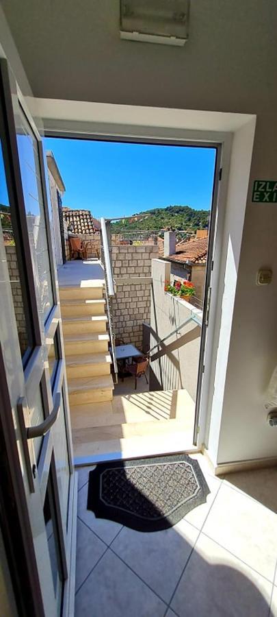 Bed & Breakfast Dionis Vis Buitenkant foto